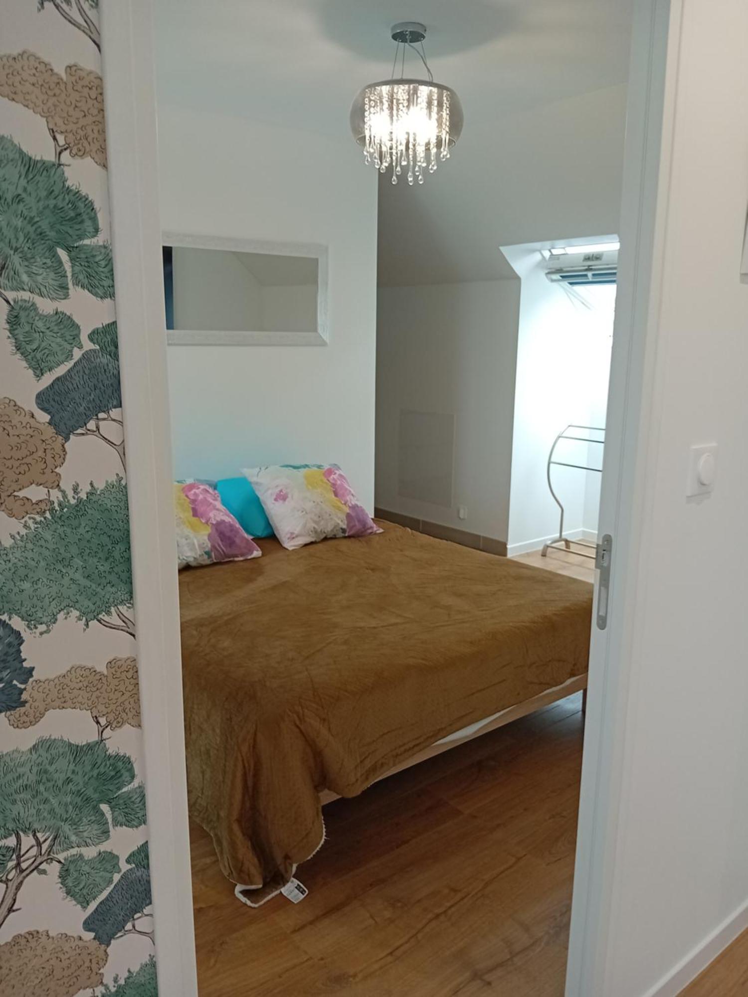 Chambre, Salle De Bain, Toilette, Salon Privatif 圣玛丽-迪蒙 外观 照片